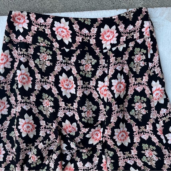 Flynn Skye Black Floral Rara Maxi Skirt M NWOT - Picture 13 of 14